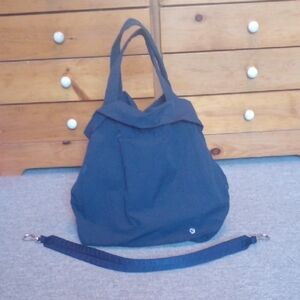 Lululemon On My Level Tote 20L